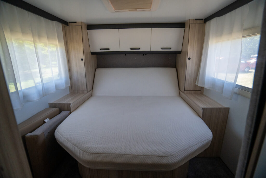 Ford Transit Adria Sun living s 72DC